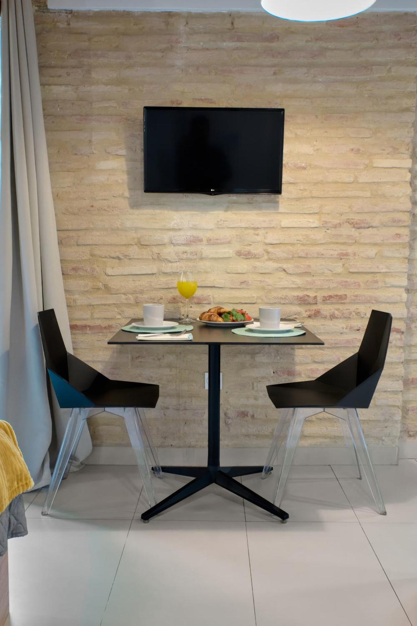 Apartamento De Diseno En La Plaza Del Carmen F1 Валенсия Экстерьер фото